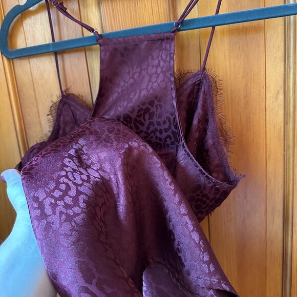 Nine West Burgundy Lace Trim Satin Camisole - Women's Small, Like New - Picture 5 of 8